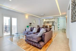 Appartement à Puerto Banús. Apartamento totalmente reformado en puerto banús