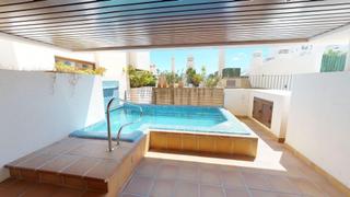 Apartament a N-340 4. Bahia de la plata un complejo de lujo, este apartamento demuestr