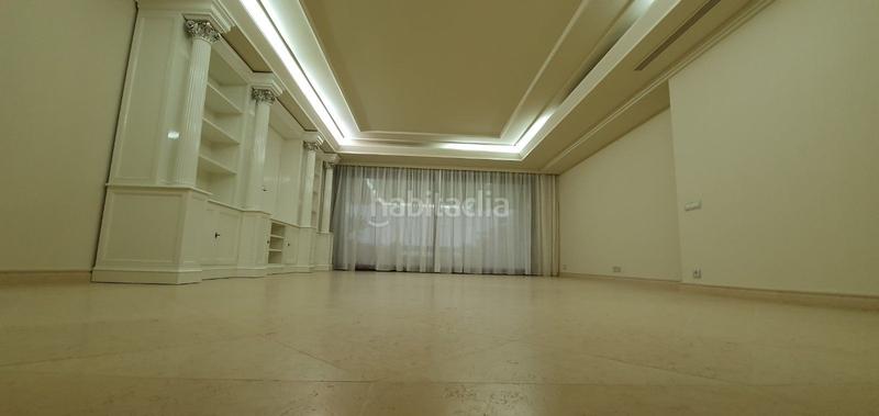 Foto 6c98490f-c775-4d30-9583-754047be1394. Appartamento con riscaldamento parcheggio piscina in Estepona