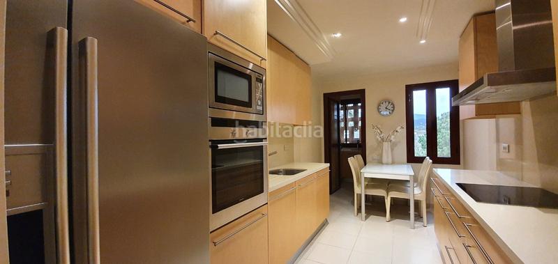 Foto 79ad2126-d379-4f2f-9711-7376afd235ab. Appartamento con riscaldamento parcheggio piscina in Estepona