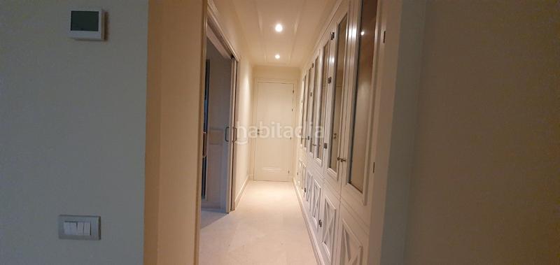 Foto 8bdf11b3-f4fb-4286-a2db-f37fbb4185aa. Appartamento con riscaldamento parcheggio piscina in Estepona