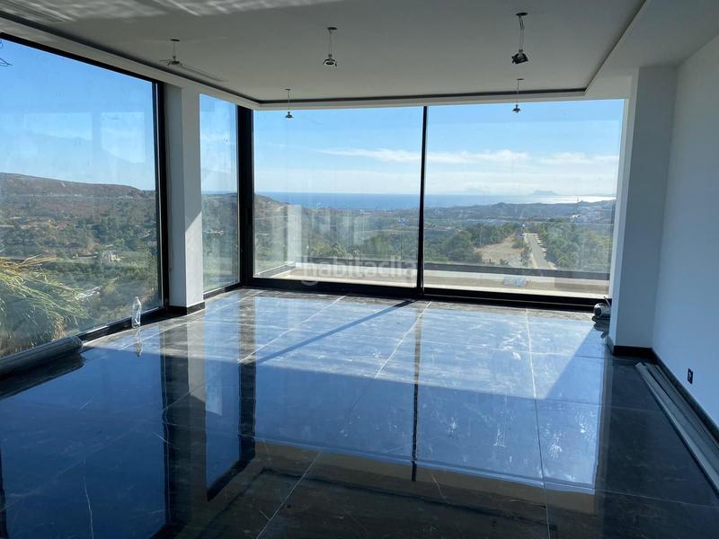 Foto add1b894-4cf0-473d-aacd-3f17d3d8a6b5. Rent house in n/a in Montemayor - Marbella Club Benahavís