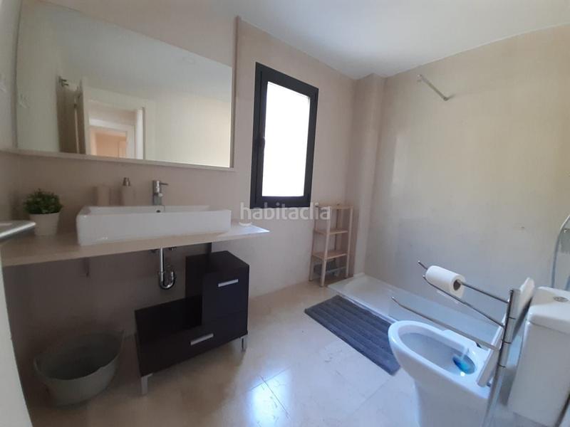 Foto bf82f461-dde9-4aa9-af7c-eacde5d8a203. Location appartement dans urbanizacion Los Flamingos 20 dans Benahavís