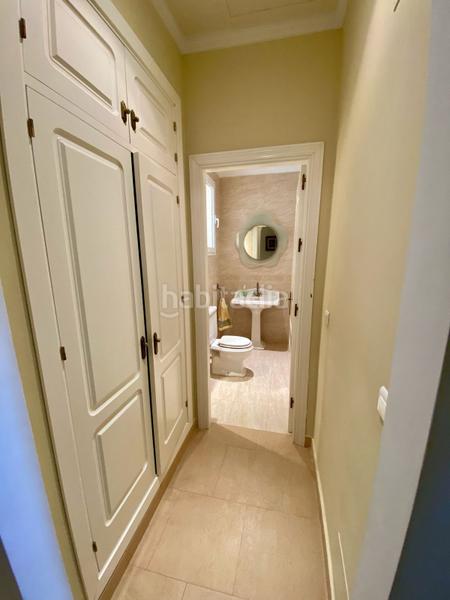 Foto a2d0acb7-f36a-493c-b874-7f8eac98624d. Affitto chalet in n/a in Centro Estepona