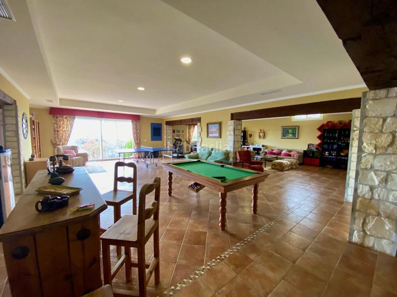 Foto b4c3660e-240f-444d-b170-e1f694e0ba66. Affitto chalet in n/a in Centro Estepona