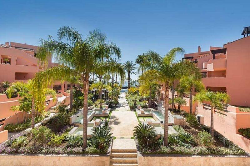 Foto 61530298-ed53-41a8-af84-e7f7a6efbdce. Lloguer apartament a calle las dunas 3 a Kempinski Estepona