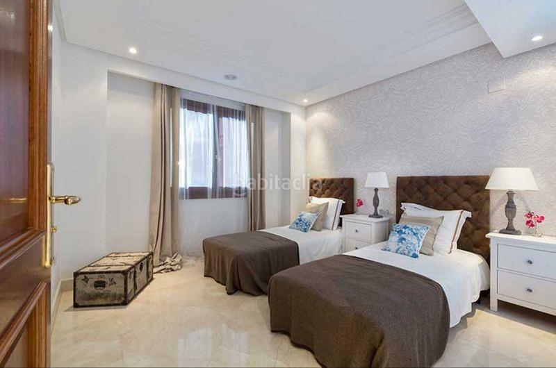 Foto 794eea7b-e654-45af-9eb2-844a3a460041. Lloguer apartament a calle las dunas 3 a Kempinski Estepona