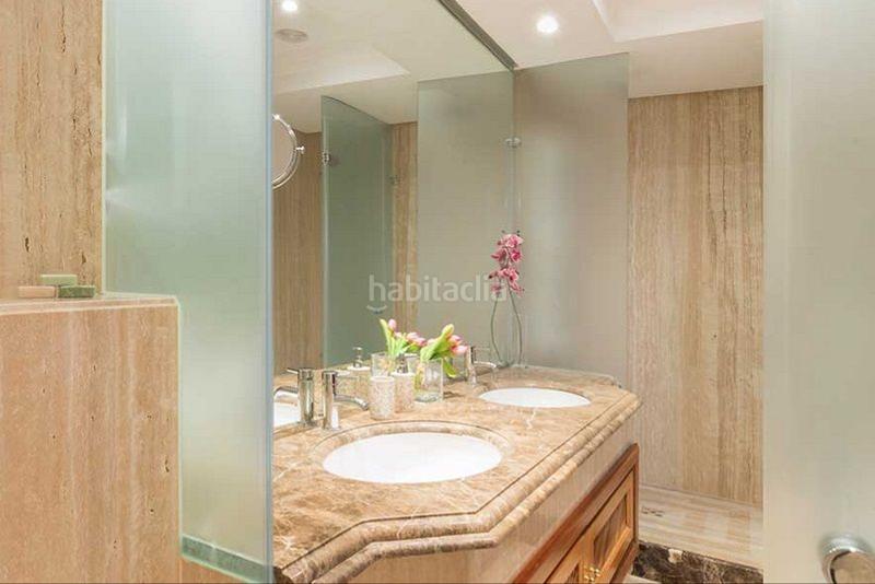 Foto d7a58318-95a7-4c49-988d-c007384be2e7. Lloguer apartament a calle las dunas 3 a Kempinski Estepona