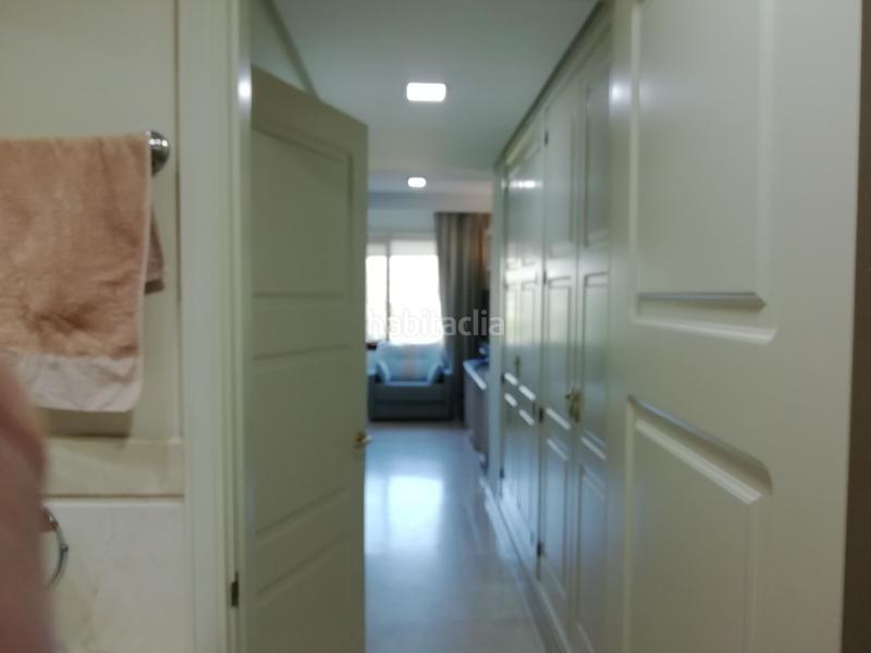 Foto c531a45c-4038-40d7-a141-18eb1007f128. Zweistöckige wohnung mit heizung parking pool in bahía de Marbella Marbella