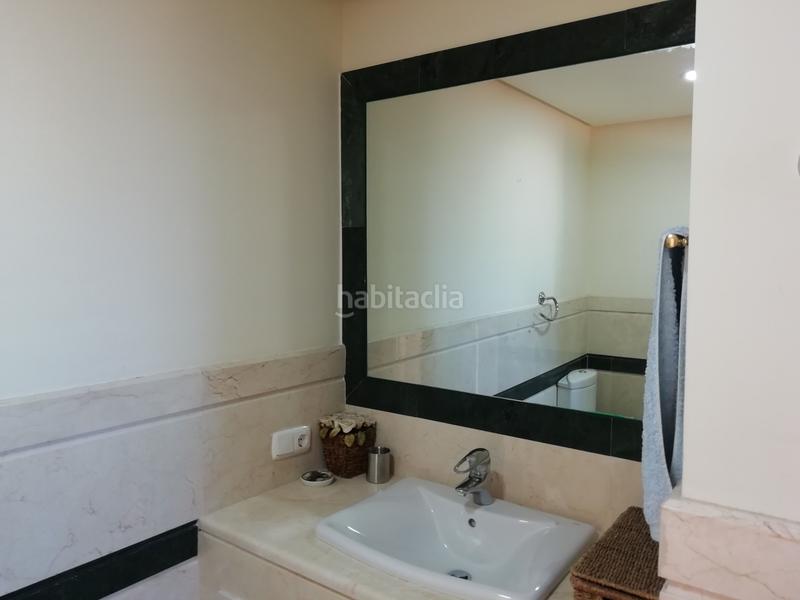 Foto e6110b40-40af-474e-89e7-68021a6dce85. Zweistöckige wohnung mit heizung parking pool in bahía de Marbella Marbella