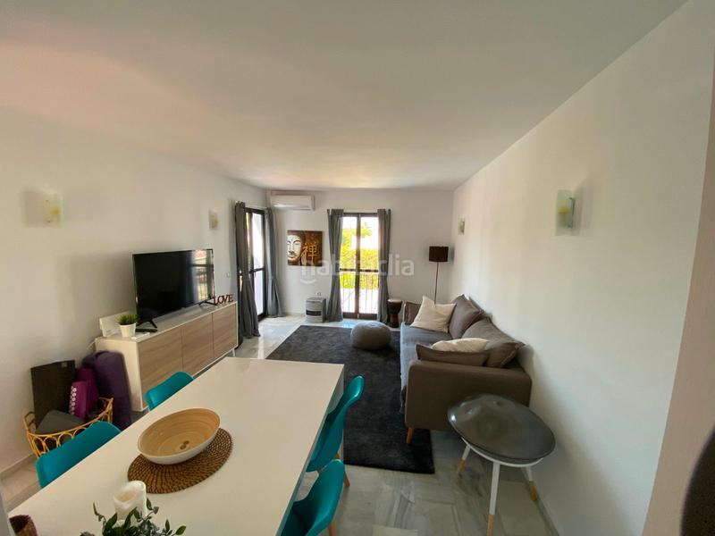 Foto f76a2dbc-5649-4383-b3f0-d00bee4f9843. Affitto piccolo appartamento con riscaldamento piscina in Estepona