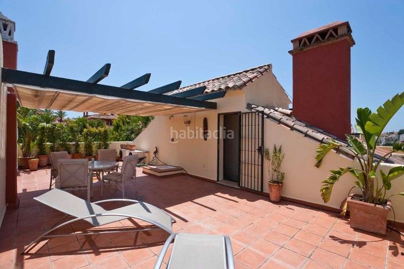 Foto b61715a7-ac81-427c-aba8-0a037c3eca82. Miete chalet mit heizung parking pool in Puerto Banús Marbella
