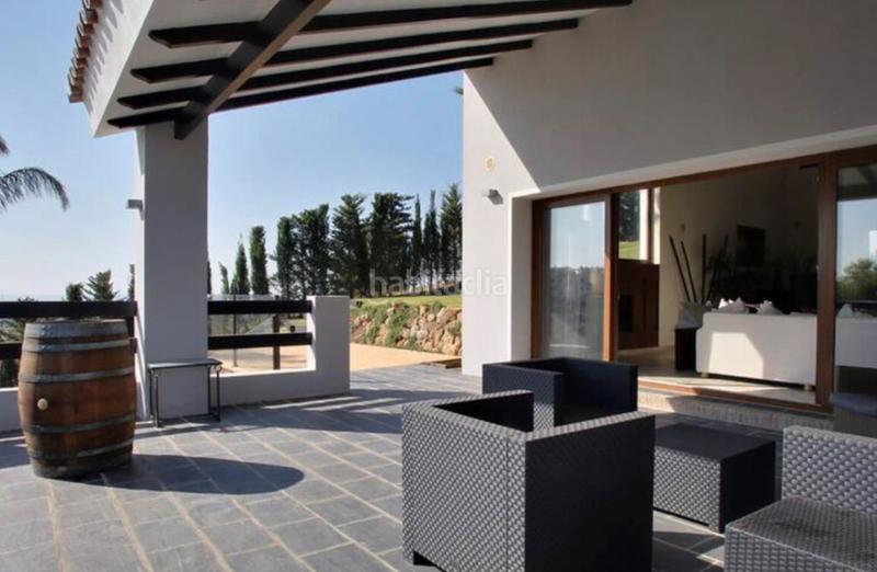 Foto cbd6c379-d6ef-4857-b6de-763dc467e31c. Chalet fantástica villa en new golden mile en La Concha - Resina Golf Estepona