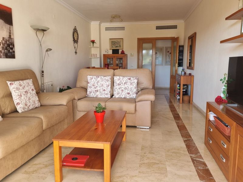 Foto baa20661-4bd6-422f-b6db-66b97e3e617e. Apartament a calle marbella 10 a Benahavís pueblo Benahavís