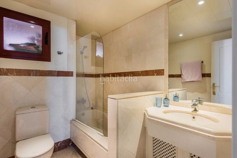 Foto 95b3efb0-7f61-45e9-be82-0de0a0c03c13. Apartamento en Romana Playa Marbella