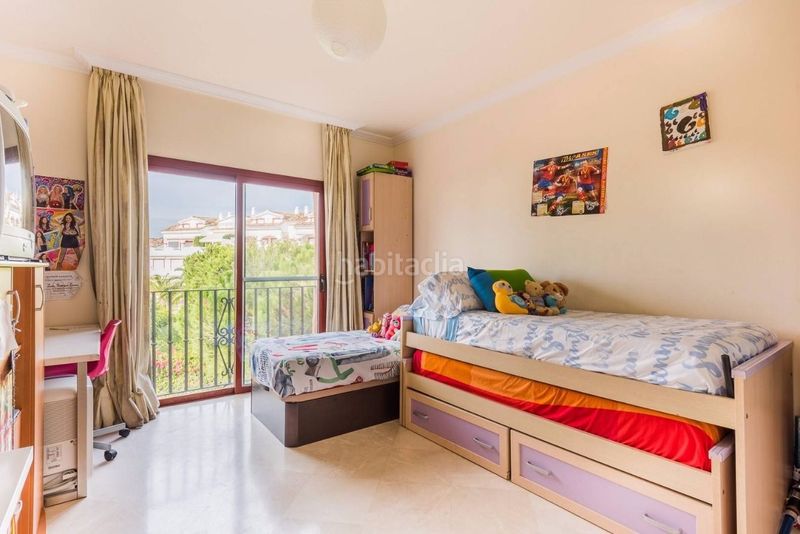 Foto 9812861f-cd9f-40e4-95dd-e24edb258e32. Apartamento en Romana Playa Marbella