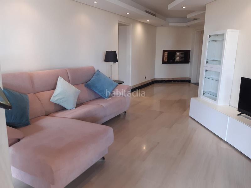 Foto 2394d74f-22dc-4d1b-96f6-9711d3fffe1b. Alquiler apartamento en calle las dunas 7 primera línea de playa - apartamento en alquiler para larga temporada en Estepona