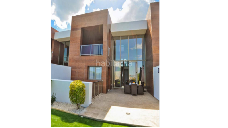 Foto 25d1c681-e446-4884-a425-70e811954b29. Lloguer casa adossada a calle torre bermeja 6 a El Paraíso Benahavís