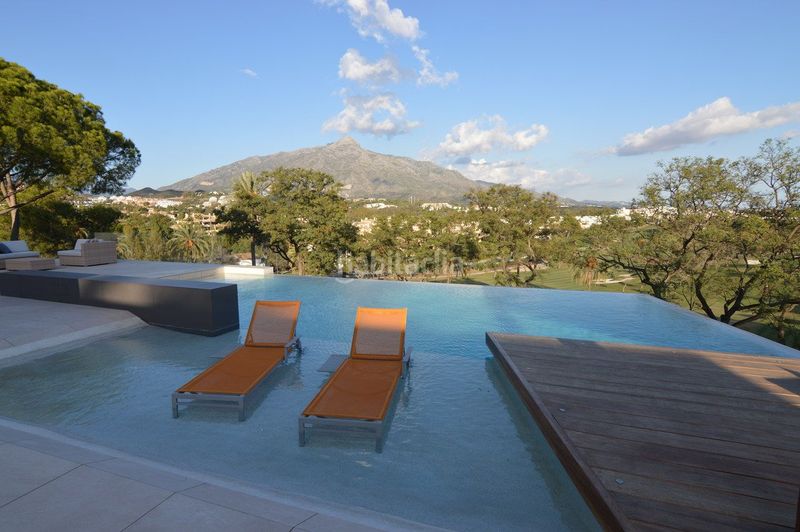 Foto 45695d3d-7662-40ac-aa71-4c716dd554e4. Affitto casa con riscaldamento parcheggio piscina in Marbella