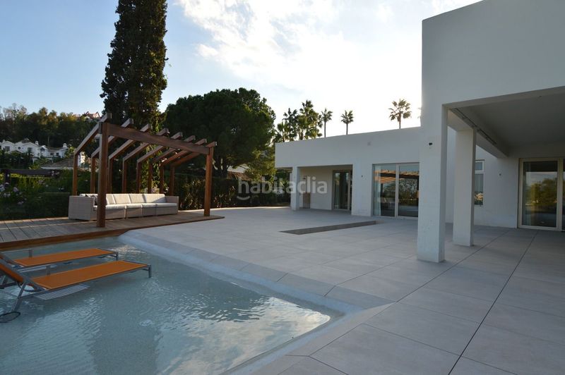 Foto c6ef7f2d-2fd3-4c57-9527-a1155eeb4559. Affitto casa con riscaldamento parcheggio piscina in Marbella