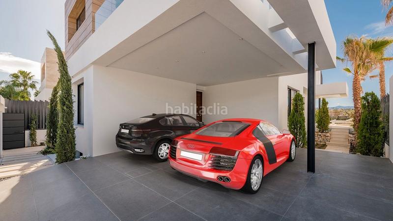 Foto 749feb5e-d22a-4357-9f3b-e1d85e343451. Chalet in n/a in lomas de Marbella club Marbella