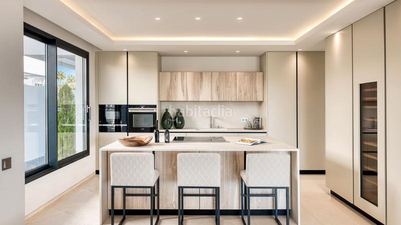 Foto e060e3ce-8e04-43e4-bc1d-eab3859ff34c. Chalet in n/a in lomas de Marbella club Marbella