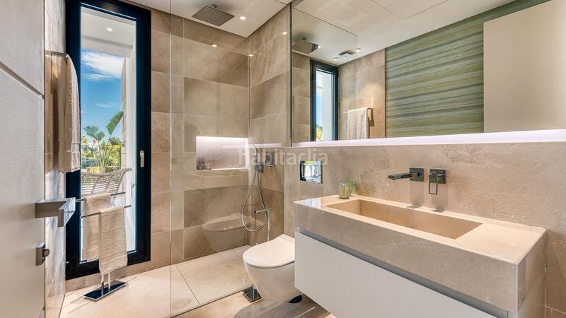 Foto e60ce47c-c694-4f50-acb6-04bd8a4cbb0a. Chalet in n/a in lomas de Marbella club Marbella