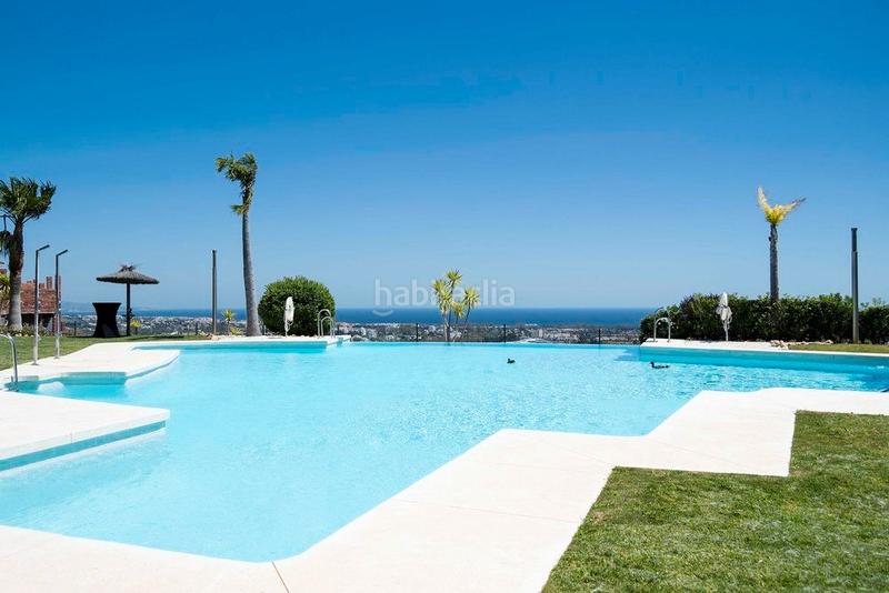 Foto e740ab97-39a1-4de5-91e6-91f4986790c6. Location attique avec chauffage parking piscine dans Benahavís