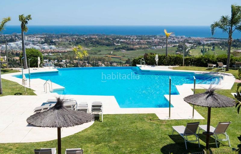 Foto f4ffcb3c-7cb1-49f8-8b01-3ccbdce15d3c. Location attique avec chauffage parking piscine dans Benahavís