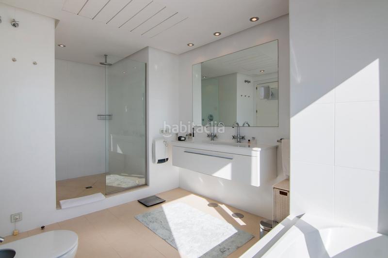 Foto 7ba98dd2-0fc6-424e-a7ef-5431bdf8d140. Miete chalet mit heizung parking pool in Nueva Atalaya Estepona