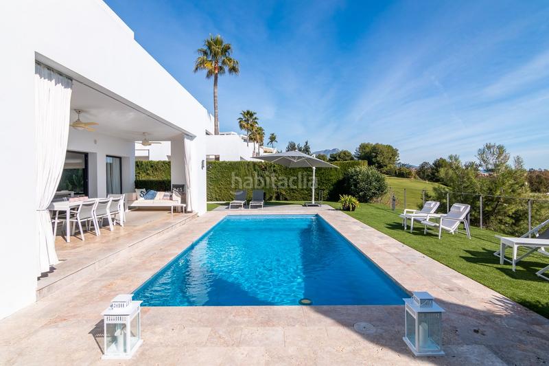 Foto 2997a6ff-ba99-468c-ae76-70d85c7bd10a. Rent chalet with heating parking pool in Nueva Atalaya Estepona