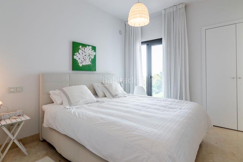 Foto e8688897-d639-4d50-8cbc-8729d1e8badc. Rent chalet with heating parking pool in Nueva Atalaya Estepona