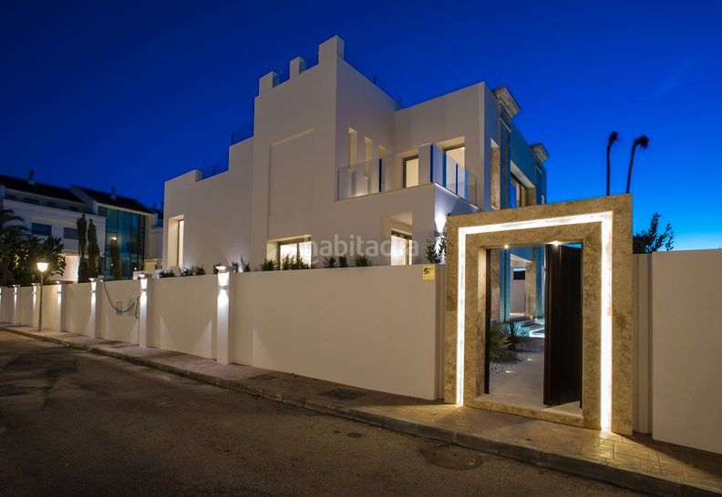 Foto bed88c6e-374f-4b14-a5b7-3118c615af85. Xalet a n/a a Playa de la Fontanilla Marbella