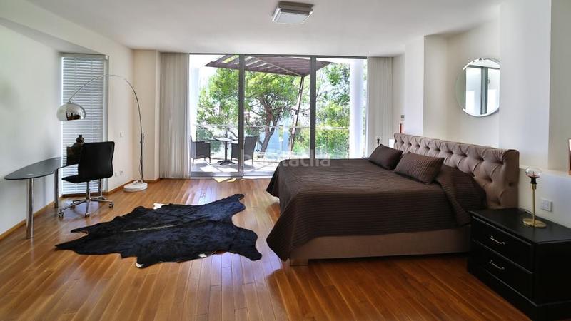 Foto 929c86a7-82a0-477e-a8c1-2eb481bddf9e. Lloguer casa a calle sierra blanca 184 a Nagüeles Alto Marbella