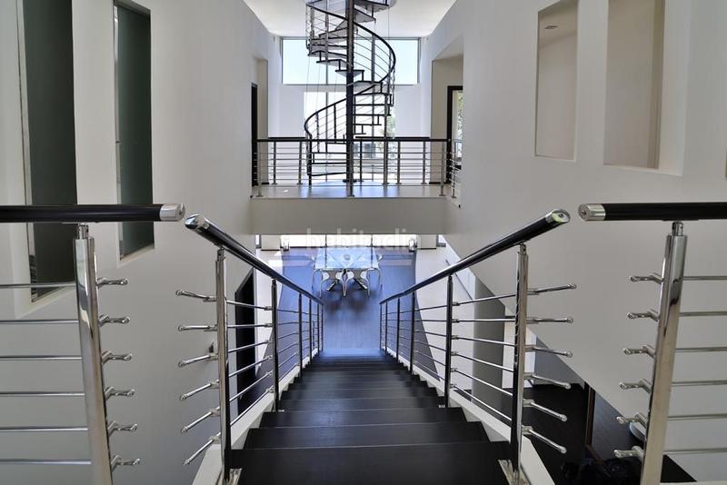 Foto cedac34d-4472-4c76-a558-f5a5097ac238. Lloguer casa a calle sierra blanca 184 a Nagüeles Alto Marbella