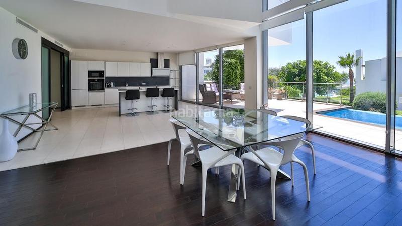 Foto 8ff2e1f4-dc30-4b54-8e41-a33554e7ce58. Location maison dans calle sierra blanca 184 dans Nagüeles Alto Marbella