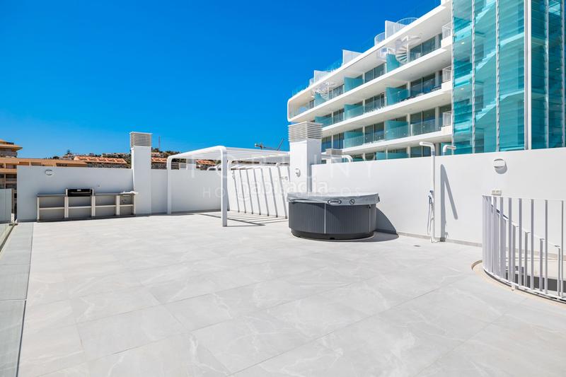 Foto 40f62681-7da1-4a10-ad0d-f0ea8544d3de. Dachwohnung mit parking pool in Los Boliches Fuengirola