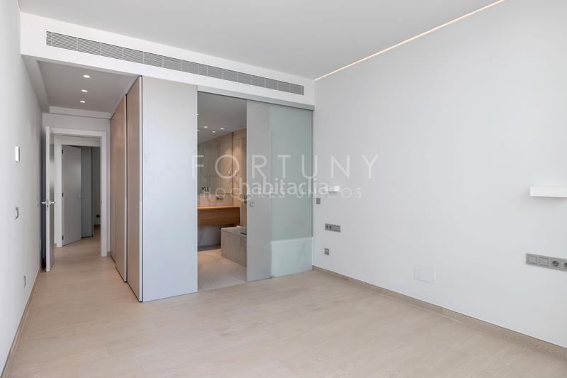 Foto 255b64d3-3b7a-47fb-a237-aae1abcca149. Penthouse with parking pool in Los Boliches Fuengirola