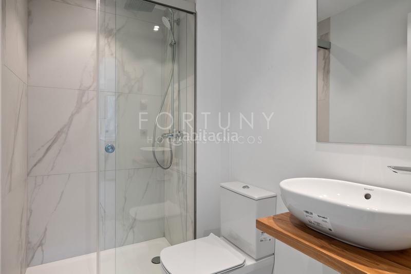 Foto ae0de304-5b43-46eb-902b-678e6076f3a0. Penthouse with parking pool in Los Boliches Fuengirola