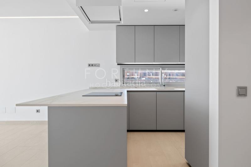 Foto b7bcb526-329d-4631-a29d-e33114968f14. Penthouse with parking pool in Los Boliches Fuengirola