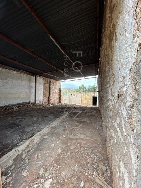 Foto f6e9079a-1744-4ae6-ad00-817eb3794a46. Mas dans n/a 8e dans Cueva de Menga Antequera