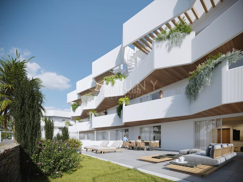 Foto 061ba3ad-da59-47ce-9ebd-20f020f36b54. Apartament amb aparcament piscina a Limonar Málaga