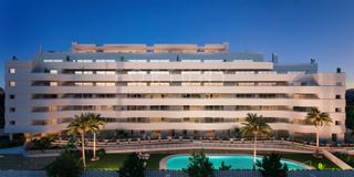 Piso en Arrabal la laguna 151a. Gran oportunidad en torre del mar: moderno piso de diseño con te