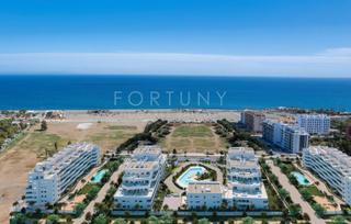 Piso en Arrabal la laguna 151a. Gran oportunidad en torre del mar: moderno piso de diseño con te