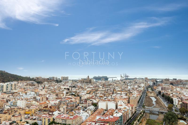 Foto 74679f4c-c574-4265-8aae-b2c837785022. Appartement dans paseo martiricos 28 dans Martiricos - La Roca - La Rosaleda Málaga