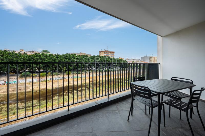 Foto dd9f40cd-4759-4e87-8911-83ee2d6ae2d3. Flat in paseo martiricos 28 in Martiricos - La Roca - La Rosaleda Málaga