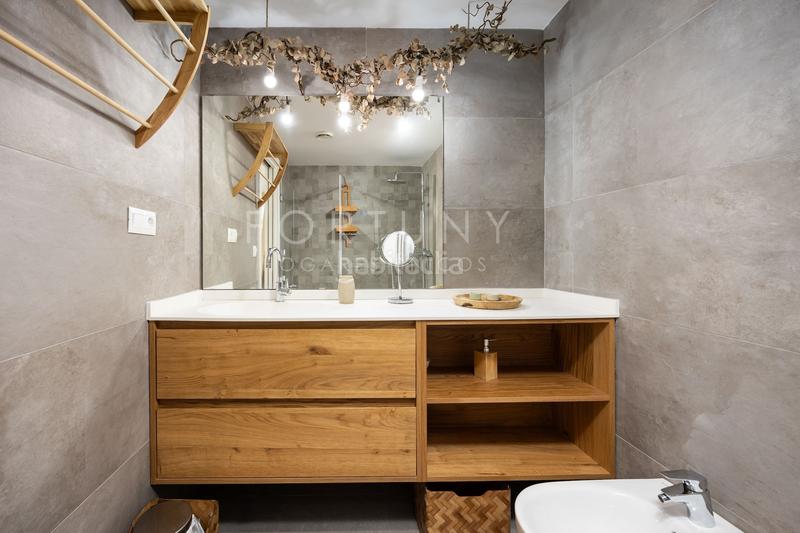 Foto 8da6d0ce-32cf-4cc2-ae1d-01292bbcc863. Lloguer pis a calle martínez maldonado 1 a Los Castillejos - La Trinidad Málaga