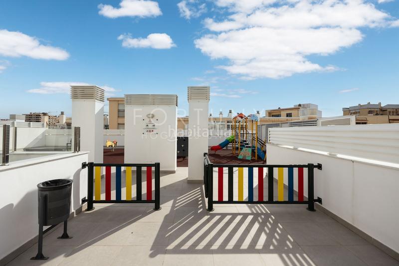 Foto 239db3f5-dd43-47dc-938f-7e4906fec64c. Alquiler piso en calle martínez maldonado 1 en Los Castillejos - La Trinidad Málaga