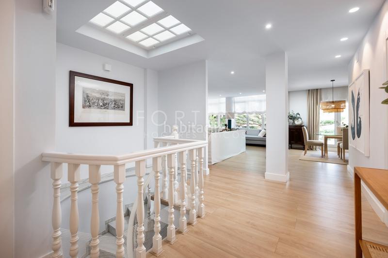 Foto 144b8fd9-403f-4419-a506-ab2a7e29a7c9. House with fireplace heating parking pool in El Candado Málaga