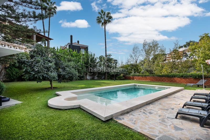 Foto dbba459d-a0a1-4bfc-aba3-23743716be2f. House with fireplace heating parking pool in El Candado Málaga